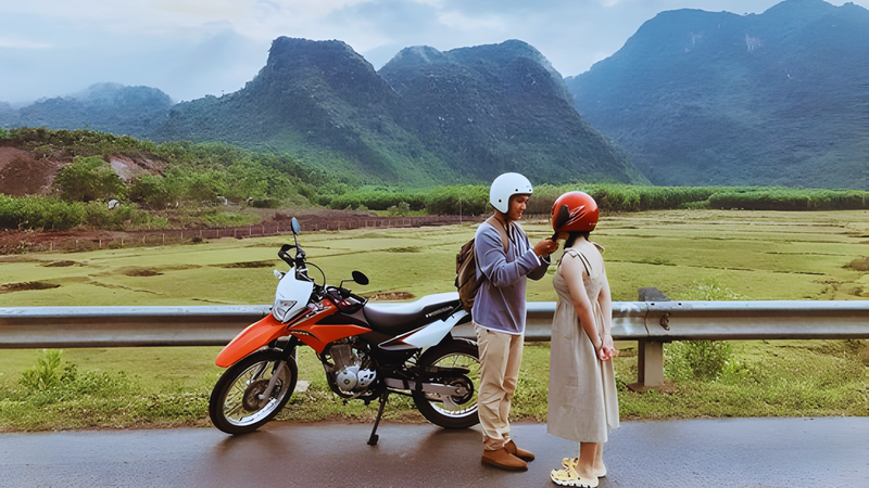 Renting motorbikes in Dong Hoi, Quang Binh (5)